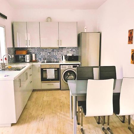 Town House With Patio In Quiet Residential Area 10 Min From Beach Torremolinos Ngoại thất bức ảnh